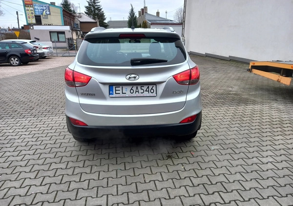 Hyundai ix35 cena 45700 przebieg: 157000, rok produkcji 2013 z Pabianice małe 211